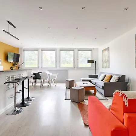 Beaugrenelle Tour Eiffel Ii Cosy 2br Lägenhet Paris